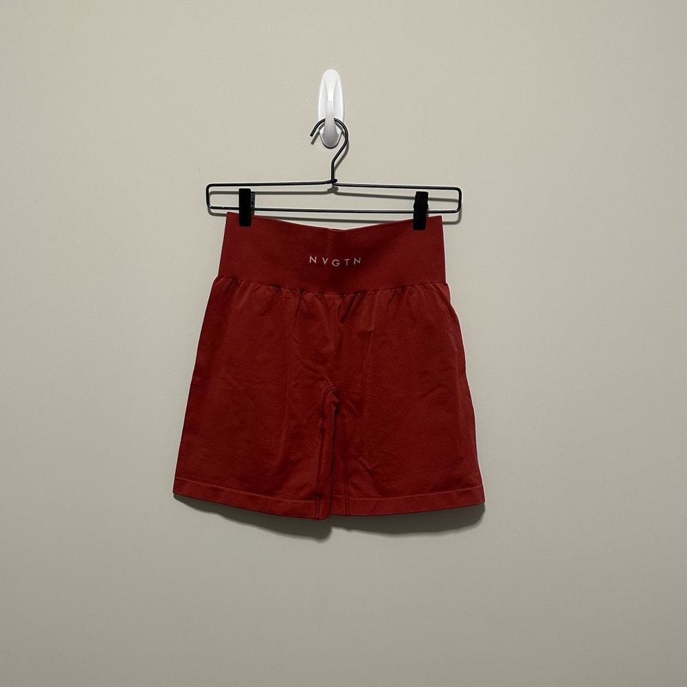 NVGTN Red Pull On Athletic Gym Workout Stretchy Biker Shorts Size Medium